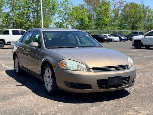 Gold 2006 Chevrolet Impala LTZ