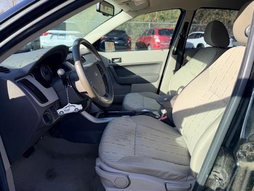 2010 Ford Focus SE