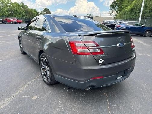 2015 Ford Taurus SHO