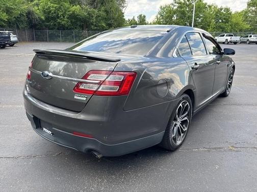 2015 Ford Taurus SHO