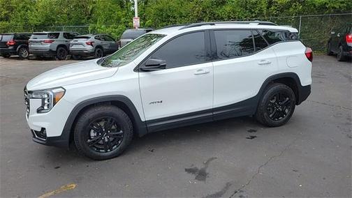 2022 GMC Terrain AT4