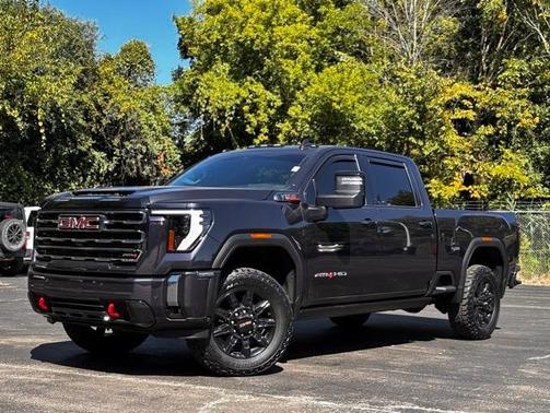2024 GMC Sierra 2500 AT4
