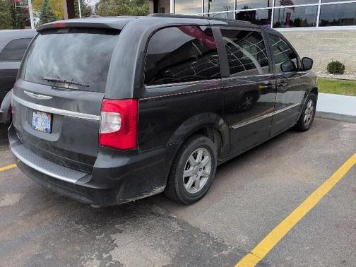 2011 Chrysler Town & Country Touring