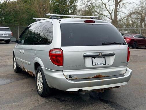 2007 Chrysler Town & Country Touring