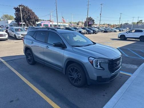 2023 GMC Terrain SLE