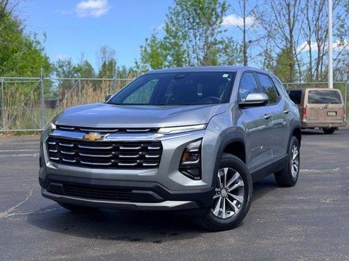 Sterling Gray Metallic 2026 Chevrolet Equinox LT