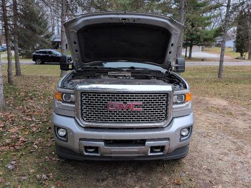 2015 GMC Sierra 2500 Denali