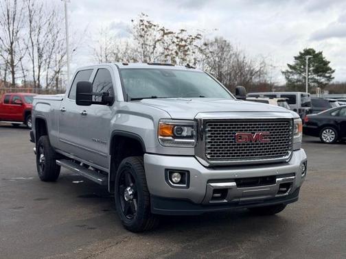 2015 GMC Sierra 2500 Denali