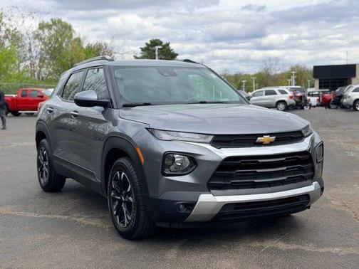 Satin Steel Metallic 2021 Chevrolet Trailblazer LT
