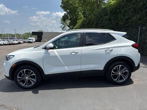 2022 Buick Encore GX Select