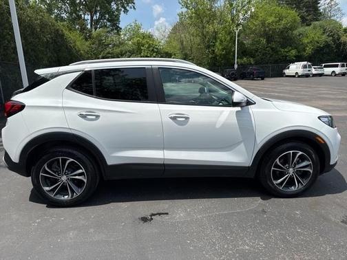 2022 Buick Encore GX Select