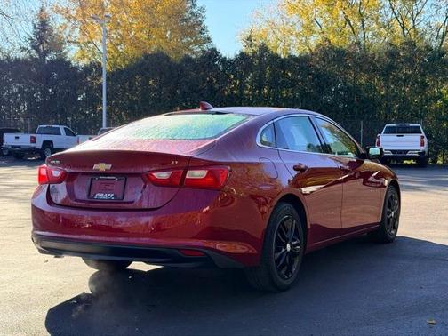 2016 Chevrolet Malibu 1LT