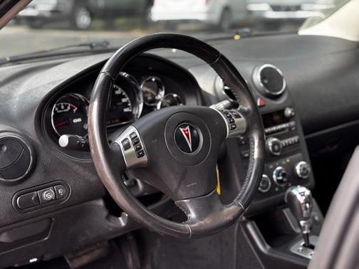 2010 Pontiac G6 w/1SH