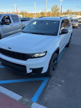 2021 Jeep Grand Cherokee L Laredo
