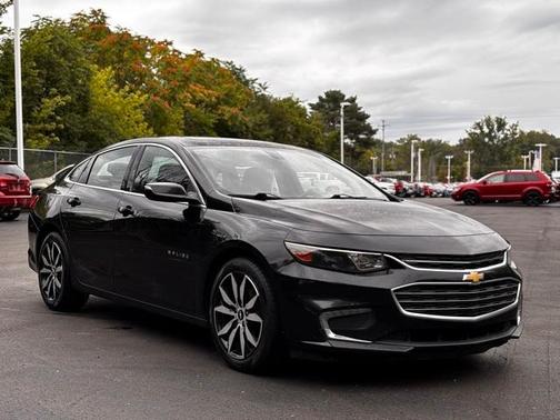 2017 Chevrolet Malibu 1LT