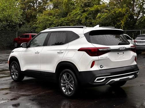 2022 Kia Seltos S