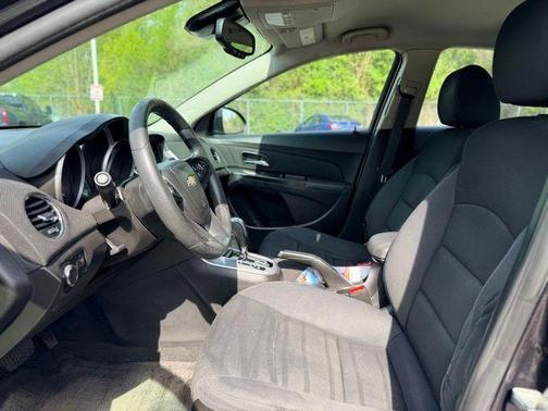 Tungsten Metallic 2016 Chevrolet Cruze Limited 1LT