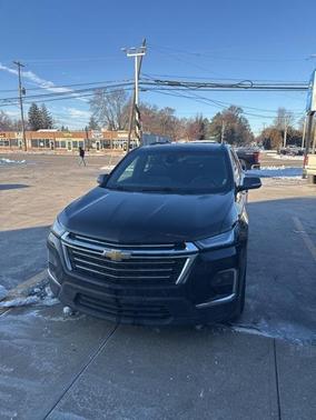 2023 Chevrolet Traverse LT Leather