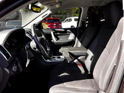 2012 GMC Acadia SLE