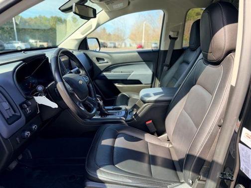 Black 2022 Chevrolet Colorado Z71