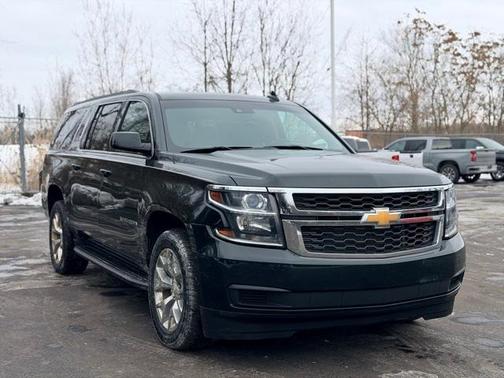 2016 Chevrolet Suburban LT
