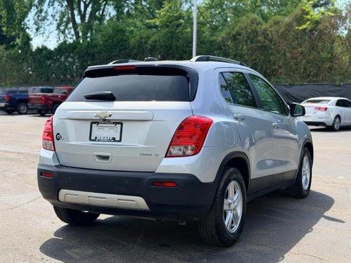 Silver Ice Metallic 2016 Chevrolet Trax LT