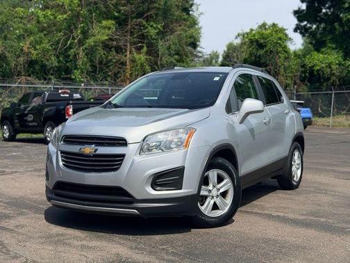Silver Ice Metallic 2016 Chevrolet Trax LT