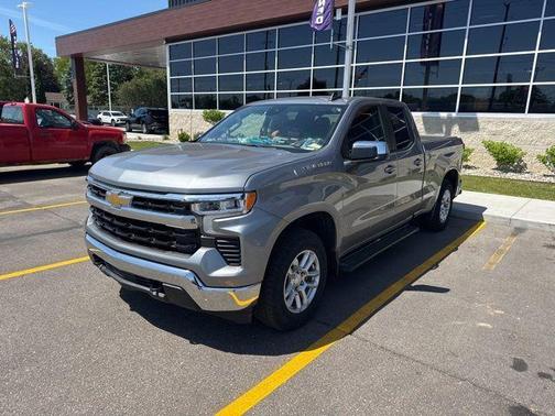 Sterling Gray Metallic 2023 Chevrolet Silverado 1500 LT