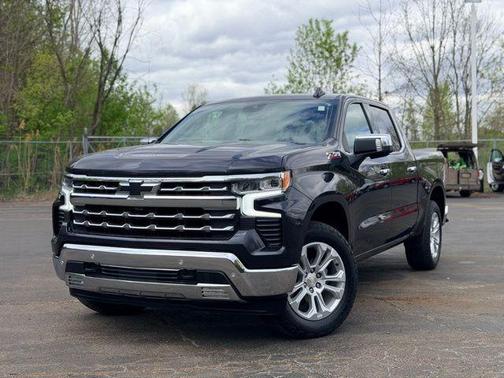 Dark Ash Metallic 2022 Chevrolet Silverado 1500 LTZ