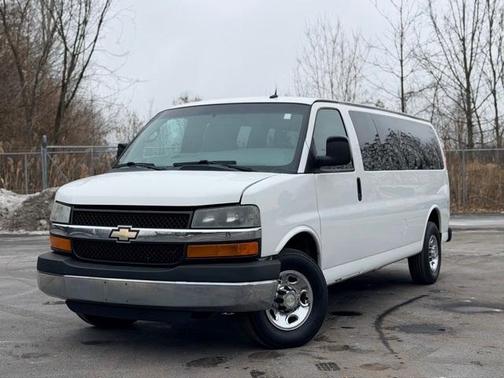 2014 Chevrolet Express 3500 LT