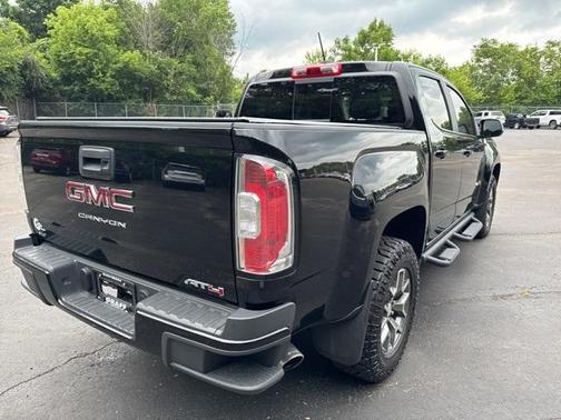 2022 GMC Canyon AT4 w/Cloth