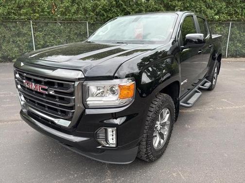 2022 GMC Canyon AT4 w/Cloth