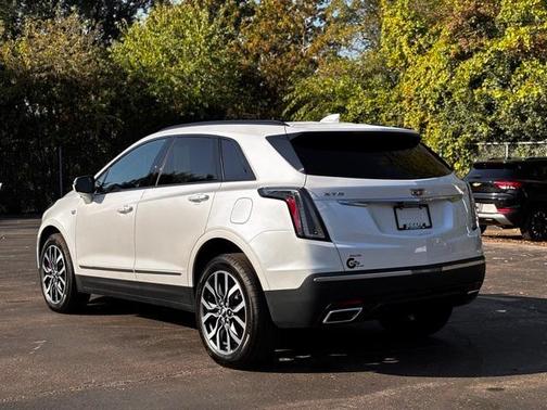 2025 Cadillac XT5 Sport
