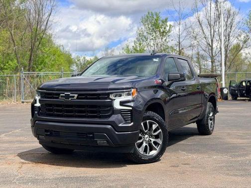 Dark Ash Metallic 2022 Chevrolet Silverado 1500 RST