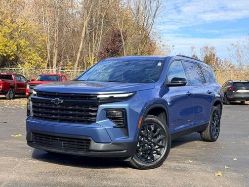 2024 Chevrolet Traverse LT