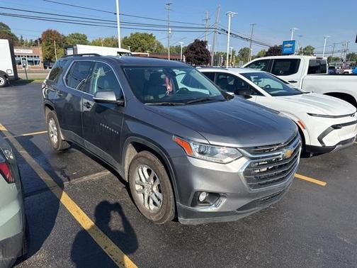 2020 Chevrolet Traverse LT Cloth