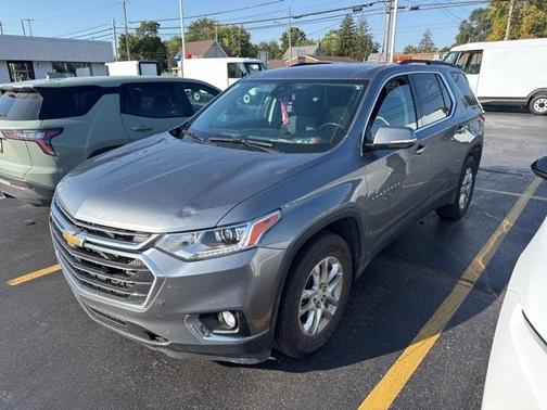2020 Chevrolet Traverse LT Cloth