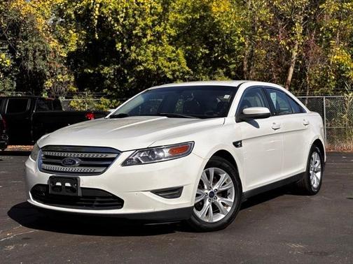 2011 Ford Taurus SEL