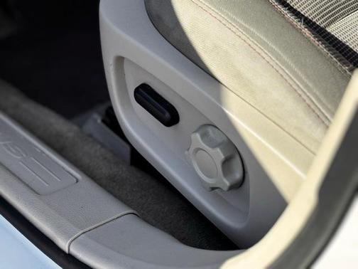2011 Ford Taurus SEL
