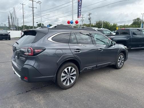 2023 Subaru Outback Touring XT