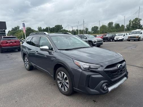 2023 Subaru Outback Touring XT