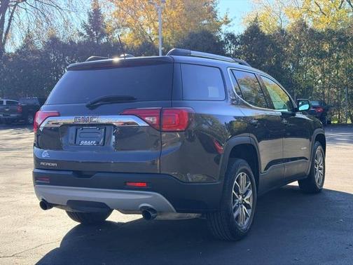 2018 GMC Acadia SLE-2
