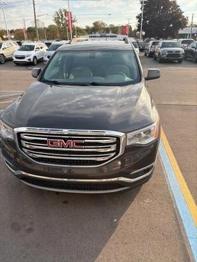 2018 GMC Acadia SLE-2