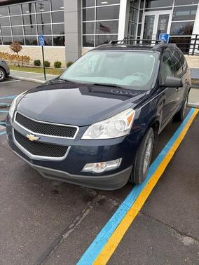 2011 Chevrolet Traverse LS