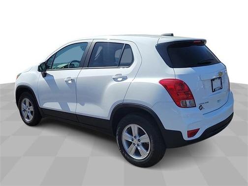 2022 Chevrolet Trax LS