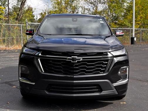 2024 Chevrolet Traverse Limited Premier