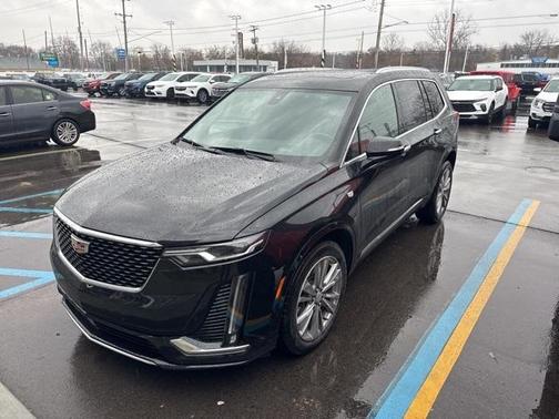 2023 Cadillac XT6 Premium Luxury AWD