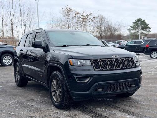 2016 Jeep Grand Cherokee Laredo