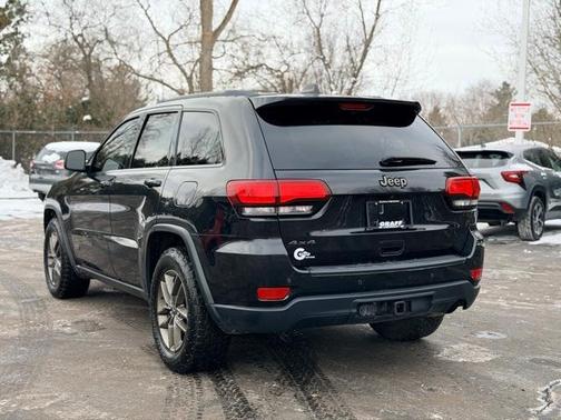 2016 Jeep Grand Cherokee Laredo
