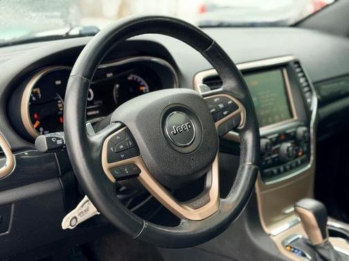 2016 Jeep Grand Cherokee Laredo